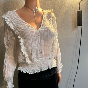 Elegant White Lace Trim Blouse